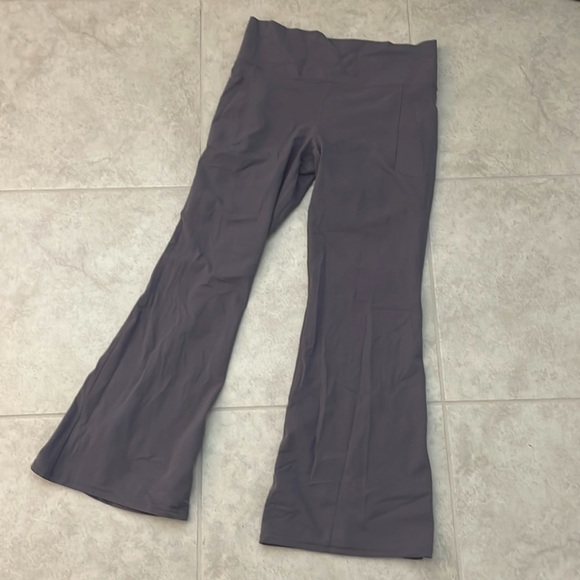 Athleta Flared Leggings - Picture 1 of 4